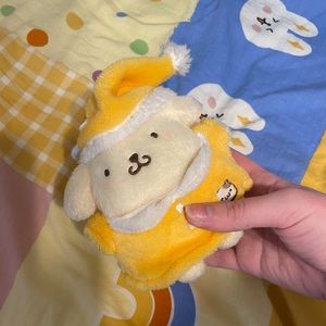 Sleepy Pom Pompurin plush keychain!